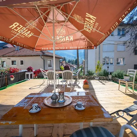 Spacious And Bright 2bdr In The Old Town * Сараево