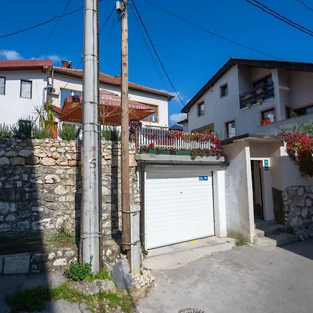 Spacious And Bright 2bdr In The Old Town Apartamento