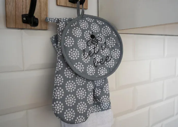 Spacious And Bright 2bdr In The Old Town Sarajevo